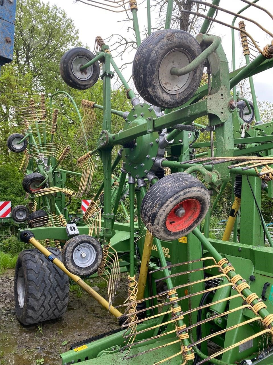 KRONE SWADRO 1400 PLUS
